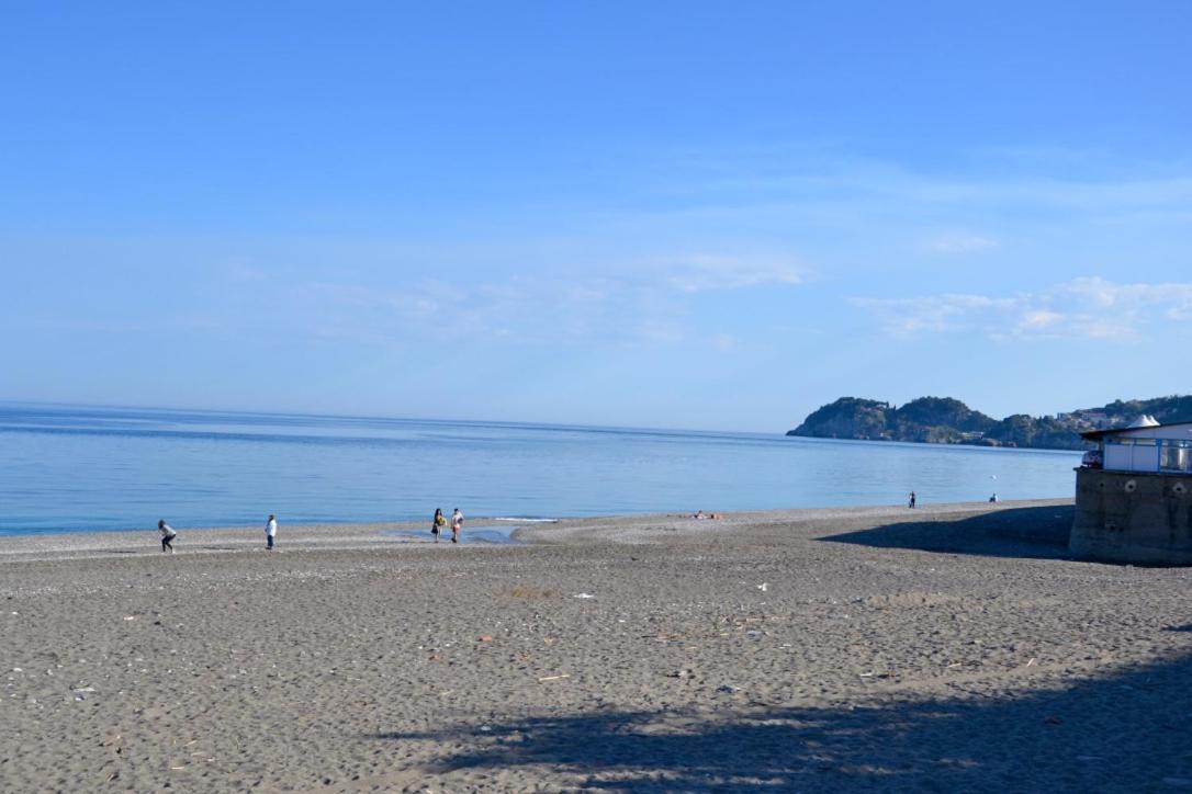 Bed and Breakfast I Tesori del Mare Letojanni Esterno foto
