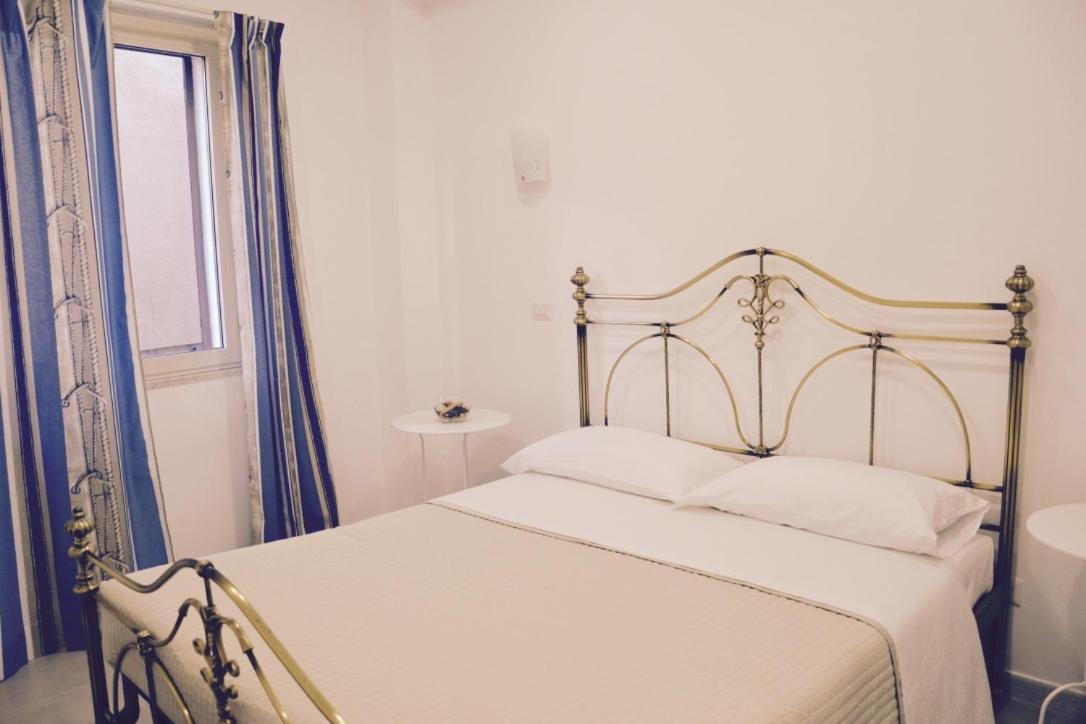 Bed and Breakfast I Tesori del Mare Letojanni Esterno foto
