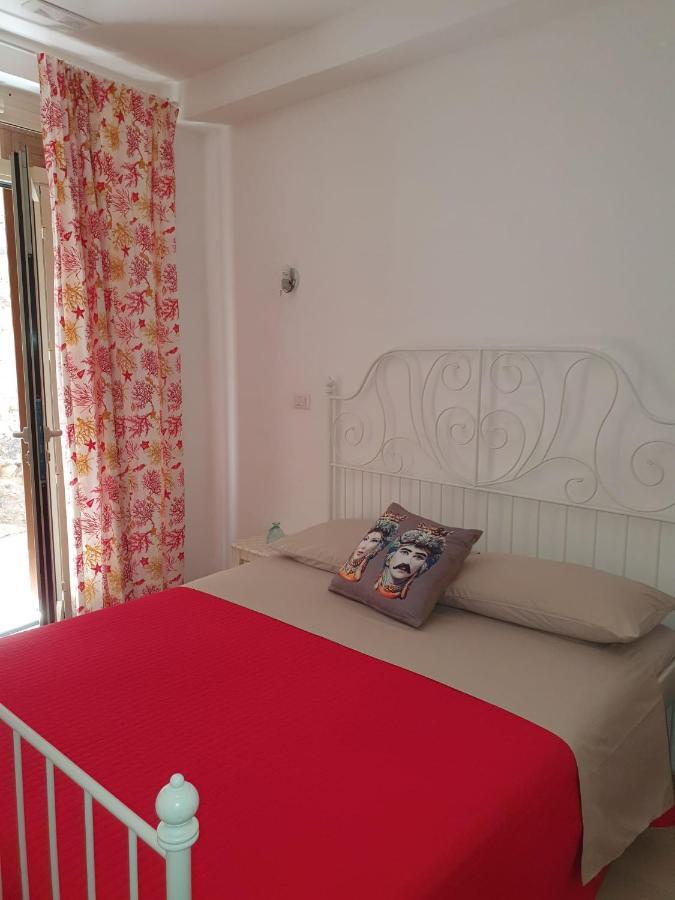 Bed and Breakfast I Tesori del Mare Letojanni Esterno foto